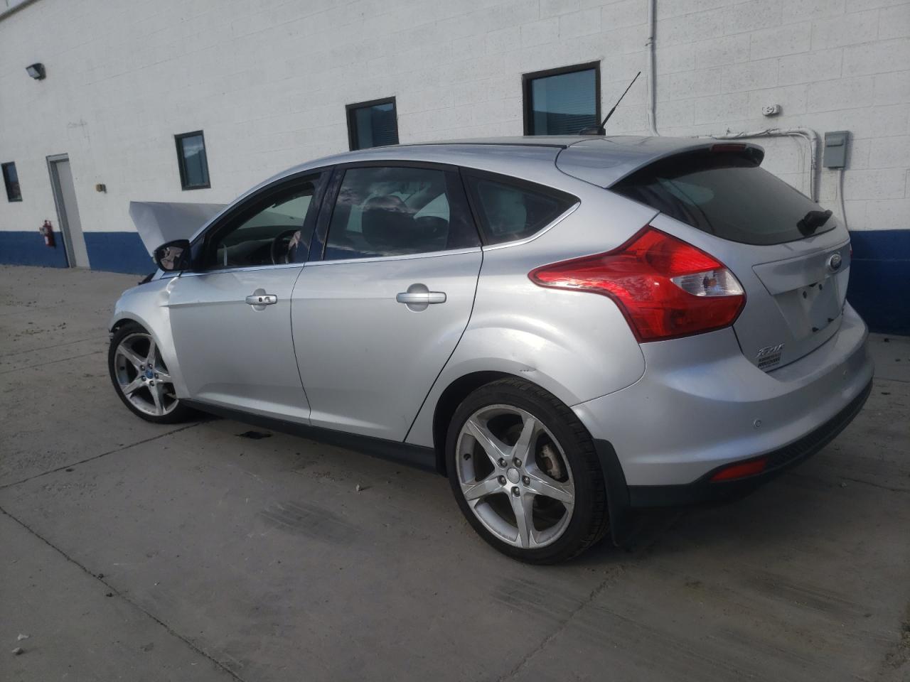 Lot #2986614312 2013 FORD FOCUS TITA