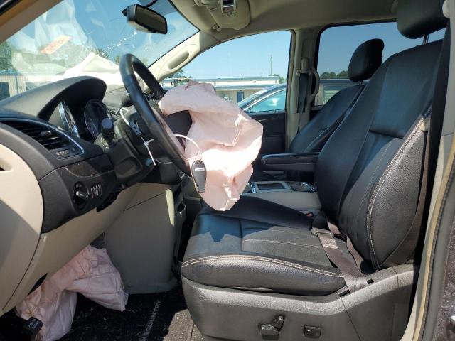 2015 CHRYSLER TOWN & COU - 2C4RC1BGXFR661659