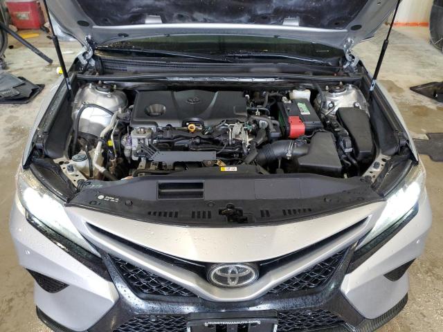 VIN 4T1B61HK5JU084759 2018 Toyota Camry, Xse no.11