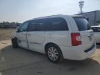 CHRYSLER TOWN & COU снимка