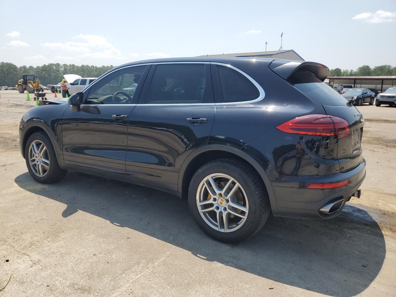 Lot #2823871099 2016 PORSCHE CAYENNE