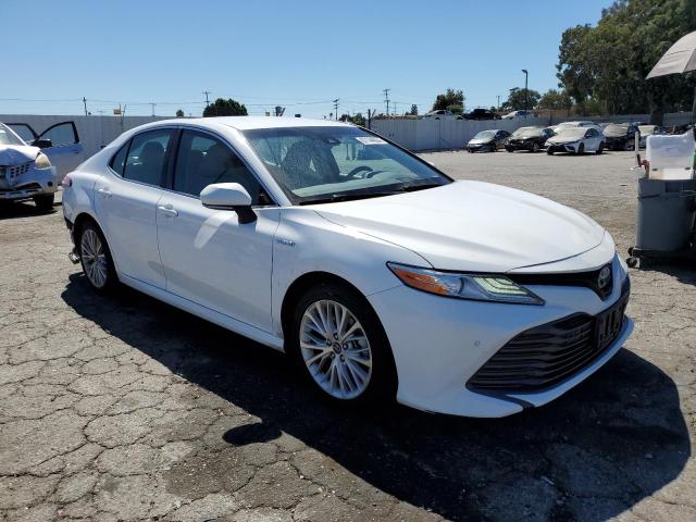 VIN 4T1B21HK0JU009026 2018 Toyota Camry, Hybrid no.4