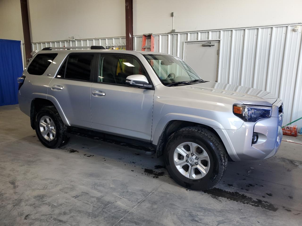 Lot #2814693761 2023 TOYOTA 4RUNNER SE