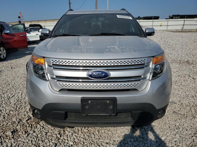 VIN 1FM5K8F8XFGA04127 2015 Ford Explorer, Limited no.5