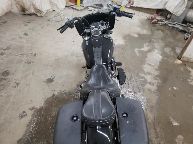 2018 HARLEY-DAVIDSON FLHCS HERI 1HD1YBK15JC084944