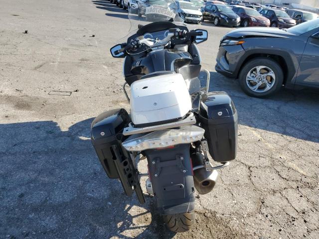 2018 BMW R1200 RT - WB10A1308JZ467191