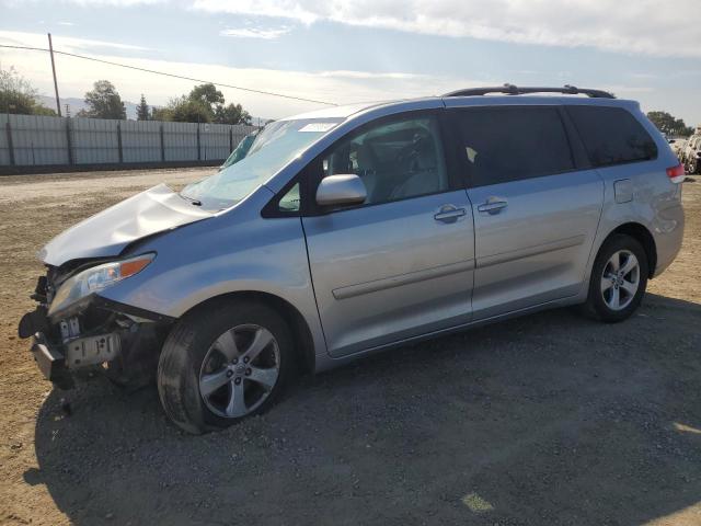 VIN 5TDKK3DCXES489794 2014 Toyota Sienna, LE no.1