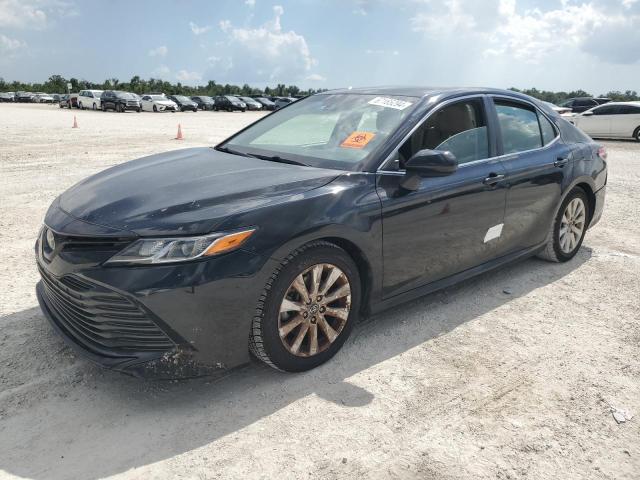 VIN 4T1B11HK8JU641436 2018 Toyota Camry, L no.1