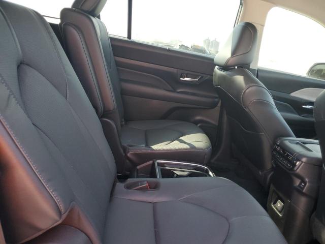 2024 TOYOTA GRAND HIGH - 5TDAAAA59RS003619