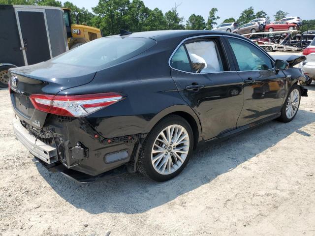 VIN 4T1B21HK3JU001390 2018 Toyota Camry, Hybrid no.3