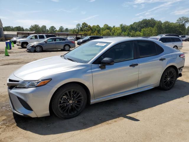 2020 TOYOTA CAMRY SE 2020