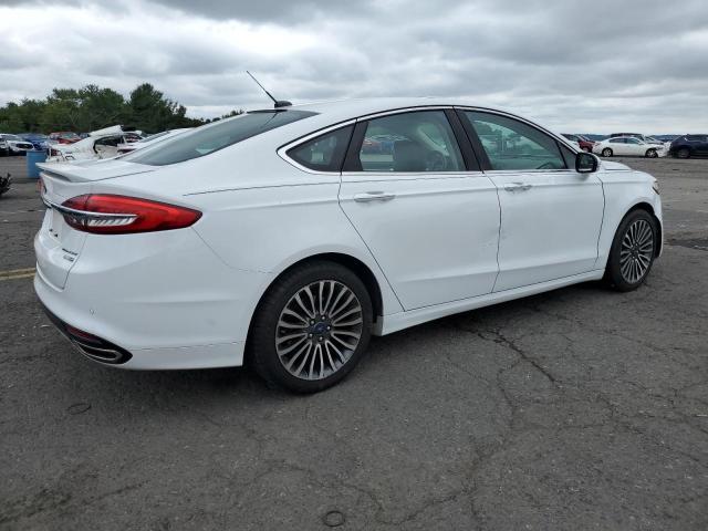 VIN 3FA6P0D96JR124313 2018 Ford Fusion, Titanium/Pl... no.3