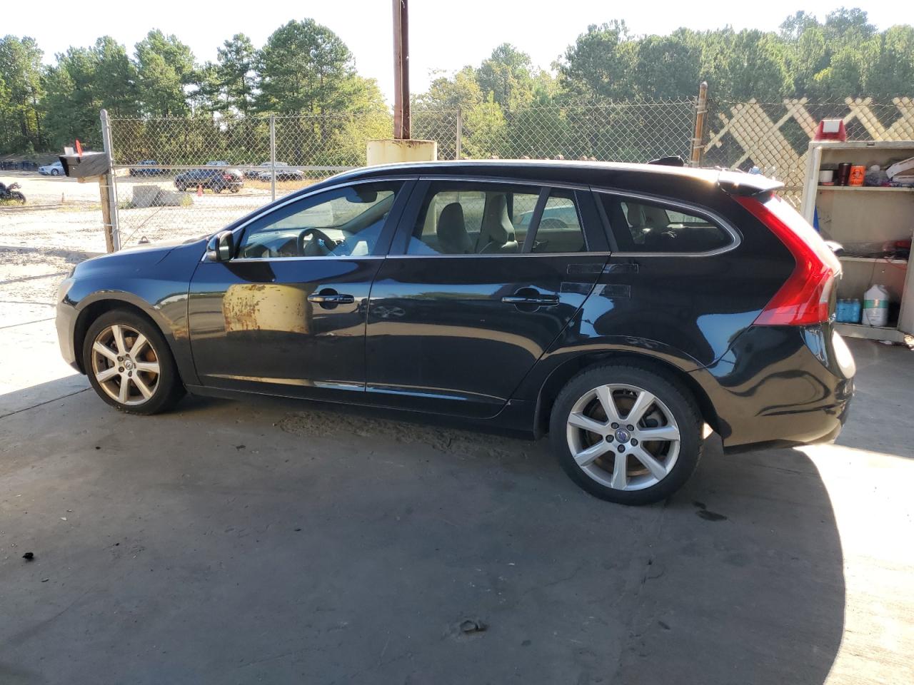 Lot #3008921537 2016 VOLVO V60 T5 PRE