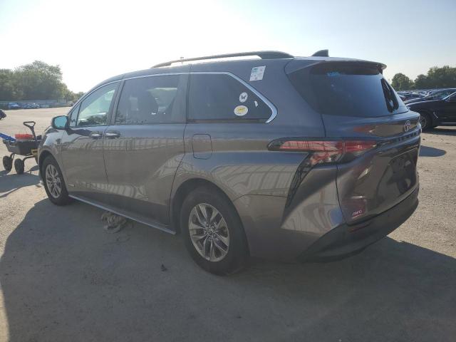 2021 TOYOTA SIENNA XLE - 5TDJSKFC3MS002534