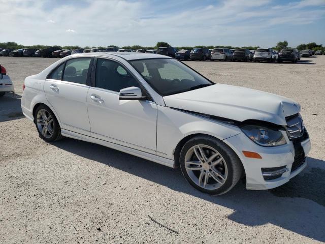 VIN WDDGF4HB5DG137769 2013 Mercedes-Benz C-Class, 250 no.4