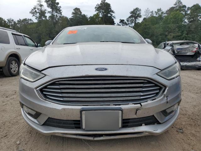 VIN 3FA6P0D9XJR134262 2018 Ford Fusion, Titanium/Pl... no.5