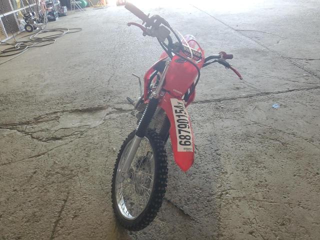 HONDA CRF125 FB 2024 red  gas LALJE0371R3601477 photo #3