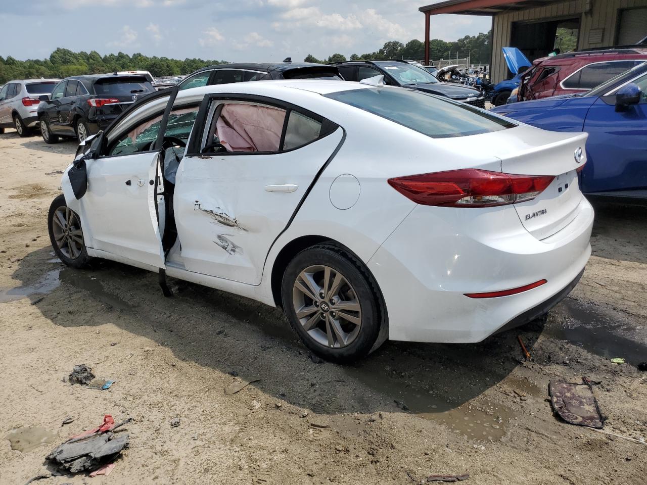 Lot #2935962937 2018 HYUNDAI ELANTRA SE