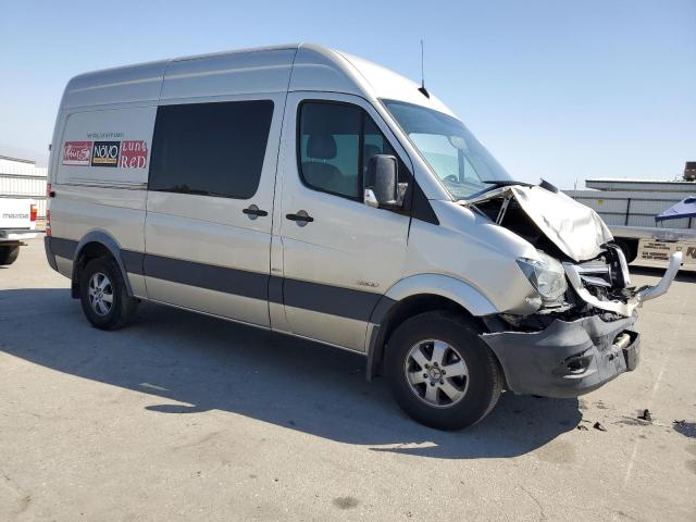 VIN WD4PE7DD0GP183493 2016 Mercedes-Benz Sprinter, ... no.4