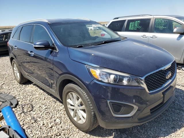 VIN 5XYPGDA54JG401350 2018 KIA Sorento, LX no.4