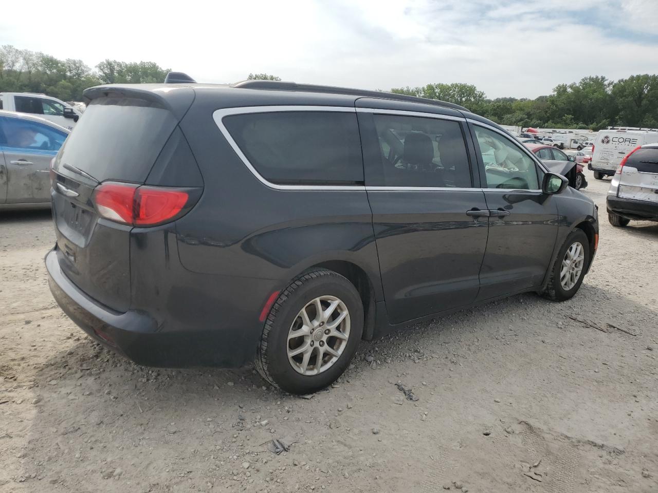 Lot #2886333391 2020 CHRYSLER VOYAGER LX