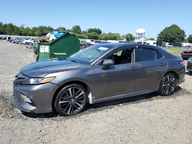 VIN 4T1B11HK2JU540795 2018 Toyota Camry, L no.1