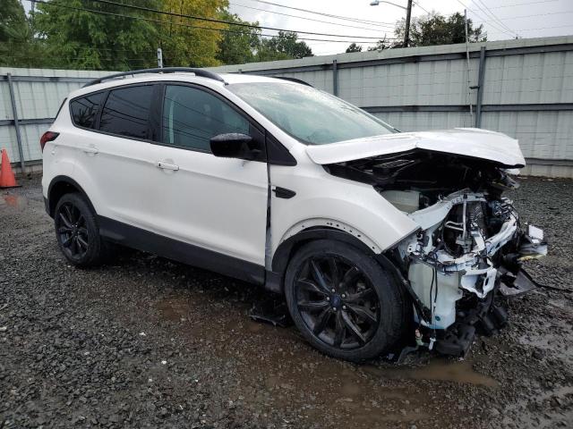 Vin: 1fmcu9gdxkua22299, lot: 66249134, ford escape se 20194