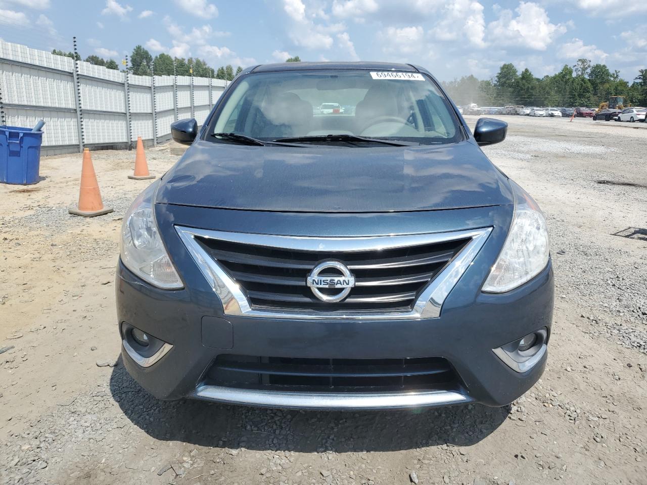 Lot #2821552954 2016 NISSAN VERSA S