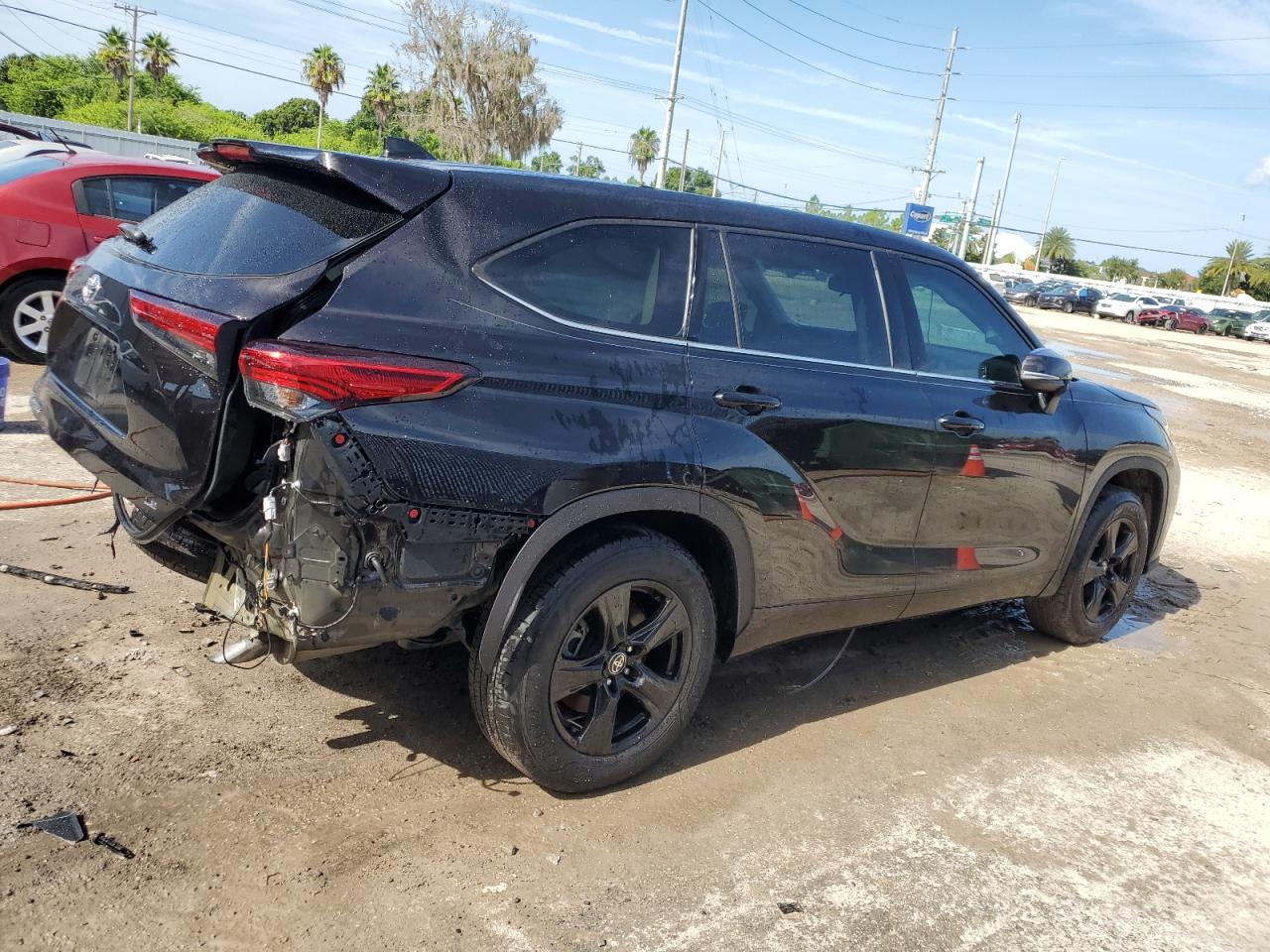 Lot #2920924178 2020 TOYOTA HIGHLANDER