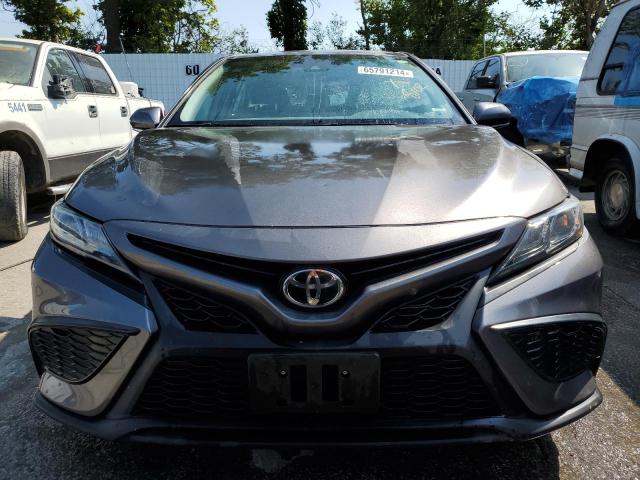 VIN 4T1G11BK0MU026849 2021 Toyota Camry, SE no.5