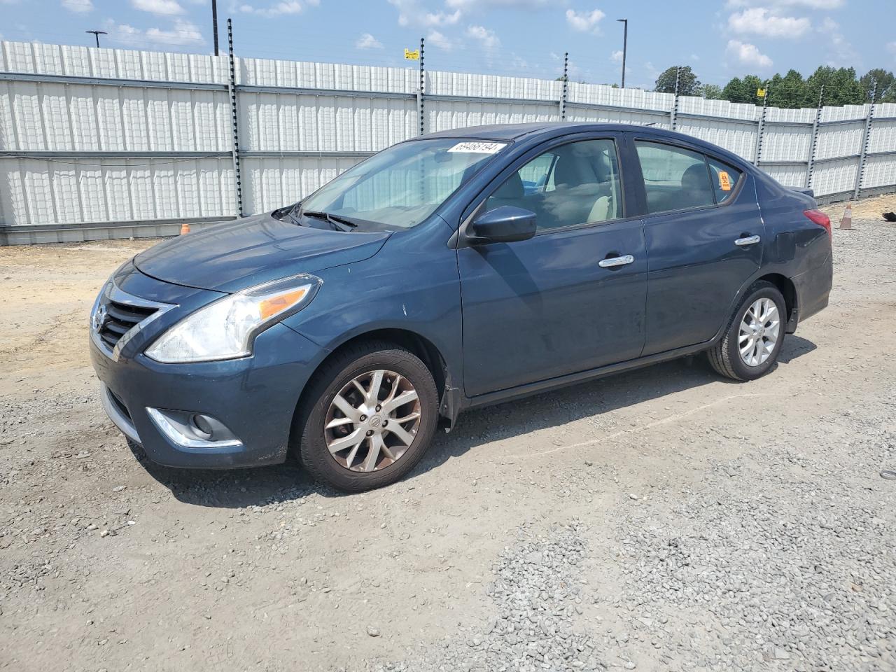 Lot #2821552954 2016 NISSAN VERSA S