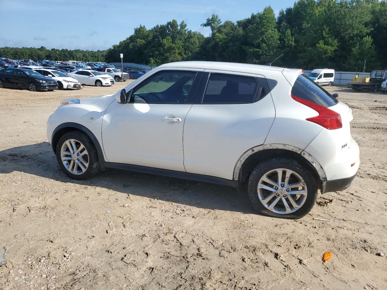 NISSAN JUKE S