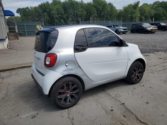 2016 SMART FORTWO WMEFJ5DA5GK081617