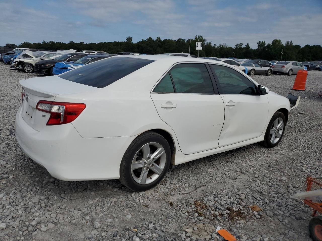 TOYOTA CAMRY L