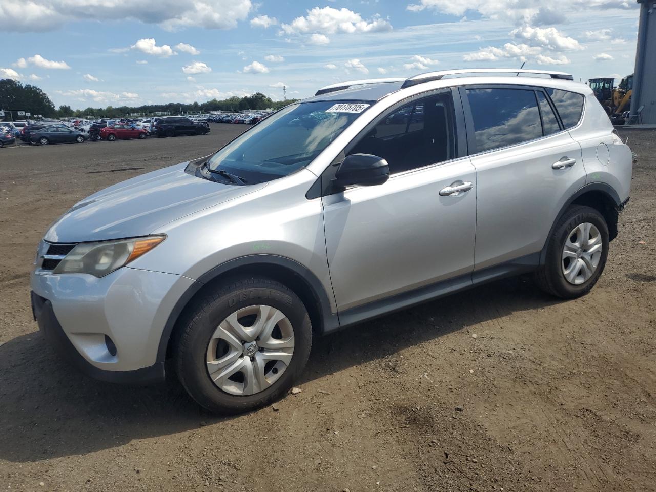 TOYOTA RAV4 LE