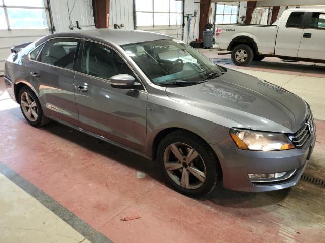 2015 VOLKSWAGEN PASSAT S 1VWAT7A34FC104749