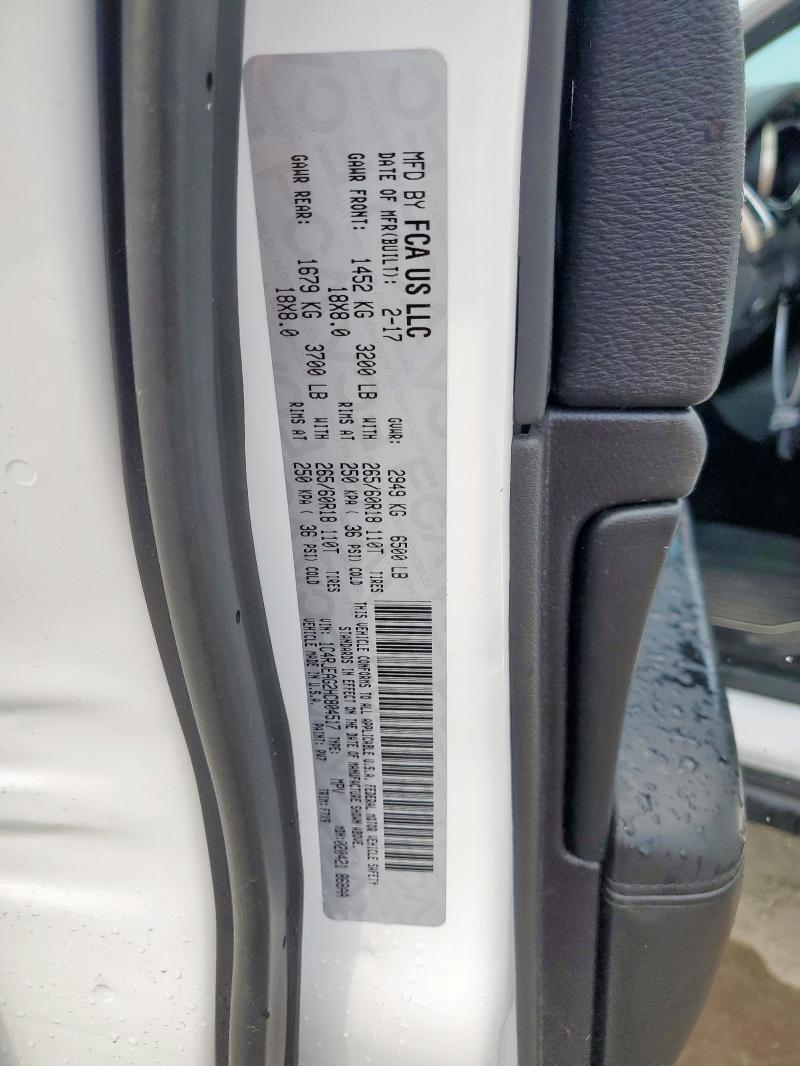 2017 JEEP GRAND CHER 1C4RJEAG2HC804517