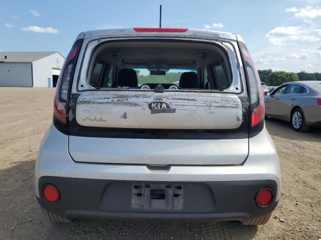 2018 KIA SOUL KNDJN2A27J7576047