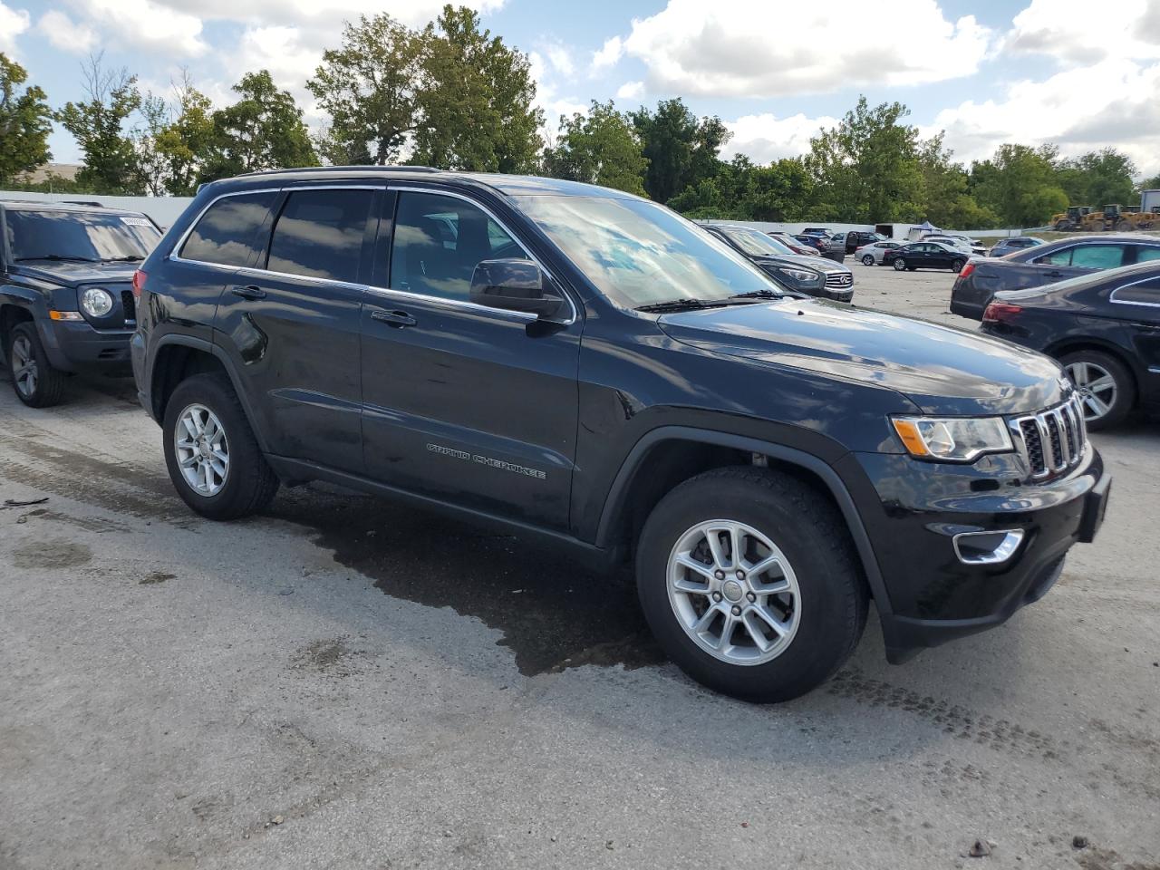 JEEP GRAND CHEROKEE LAREDO