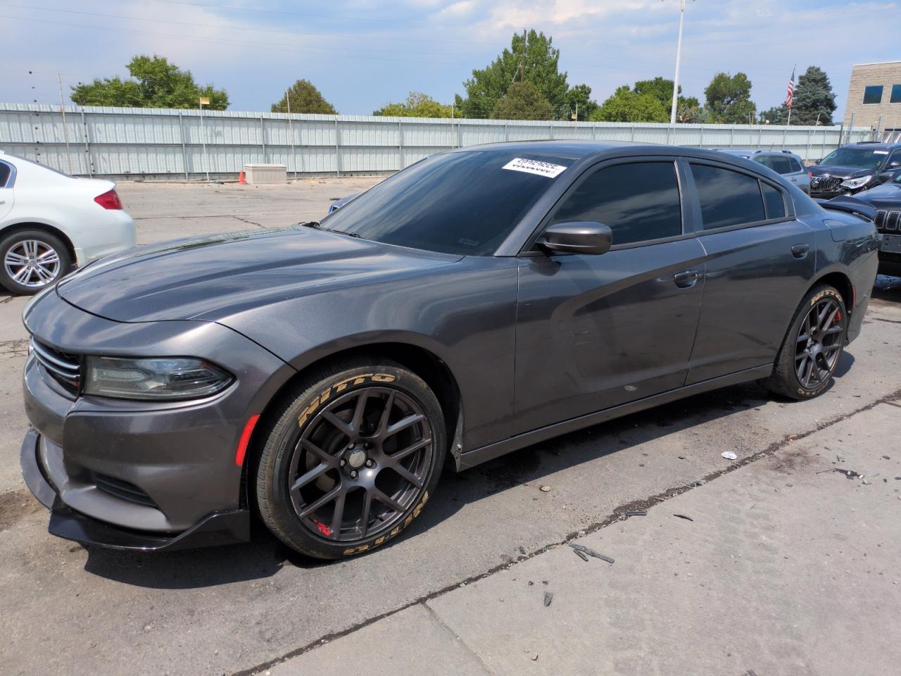 DODGE CHARGER SE