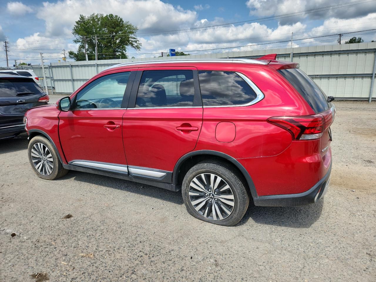 Lot #3316765445 2020 MITSUBISHI OUTLANDER