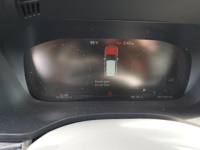 2018 VOLVO XC60 T6 MO YV4A22RK6J1018218