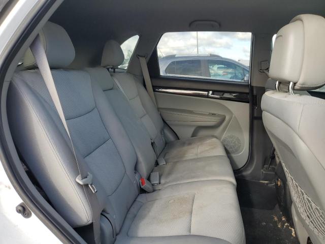 2011 KIA SORENTO BASE - 5XYKT3A14BG011122