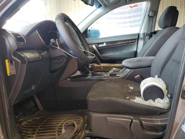 2014 KIA SORENTO LX - 5XYKT3A61EG433008