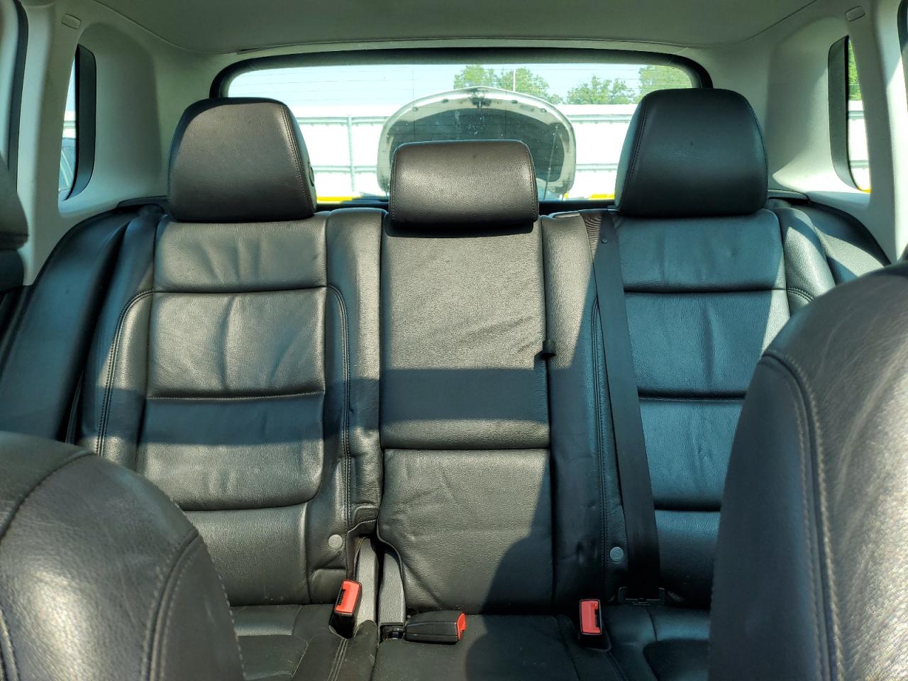 VOLKSWAGEN TIGUAN SPORT