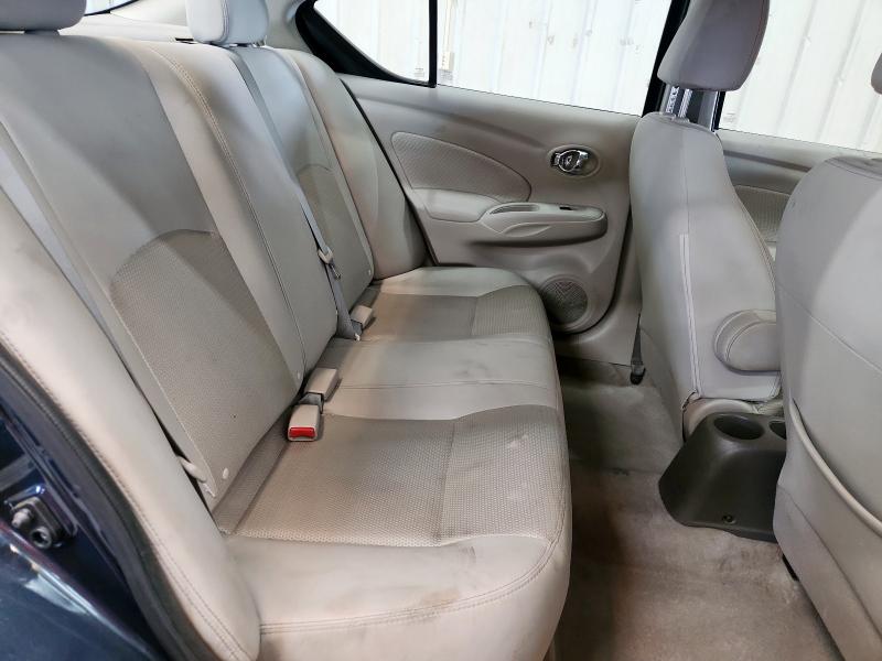 2015 NISSAN VERSA S 3N1CN7AP3FL837357