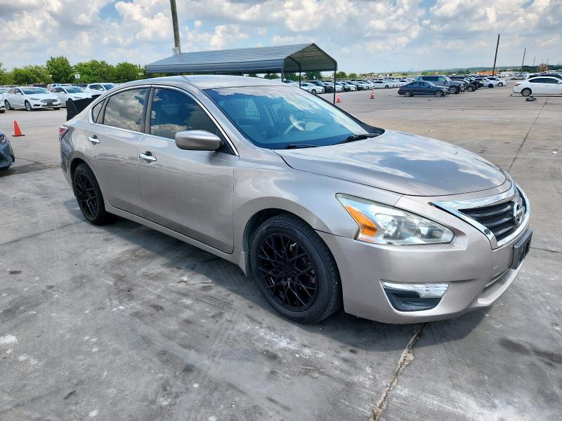 2015 NISSAN ALTIMA S - 1N4AL3AP2FC158572