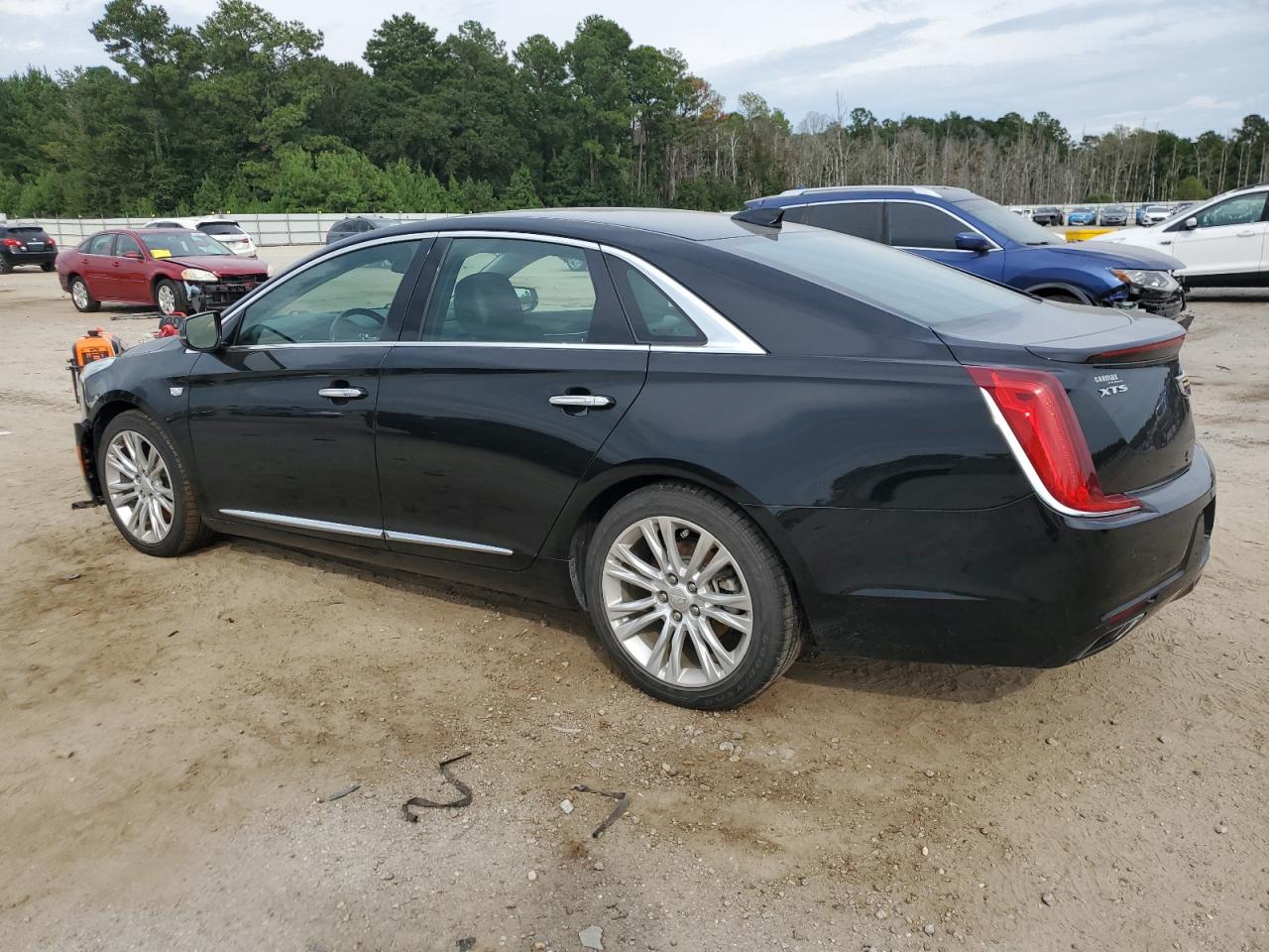 CADILLAC XTS LUXURY