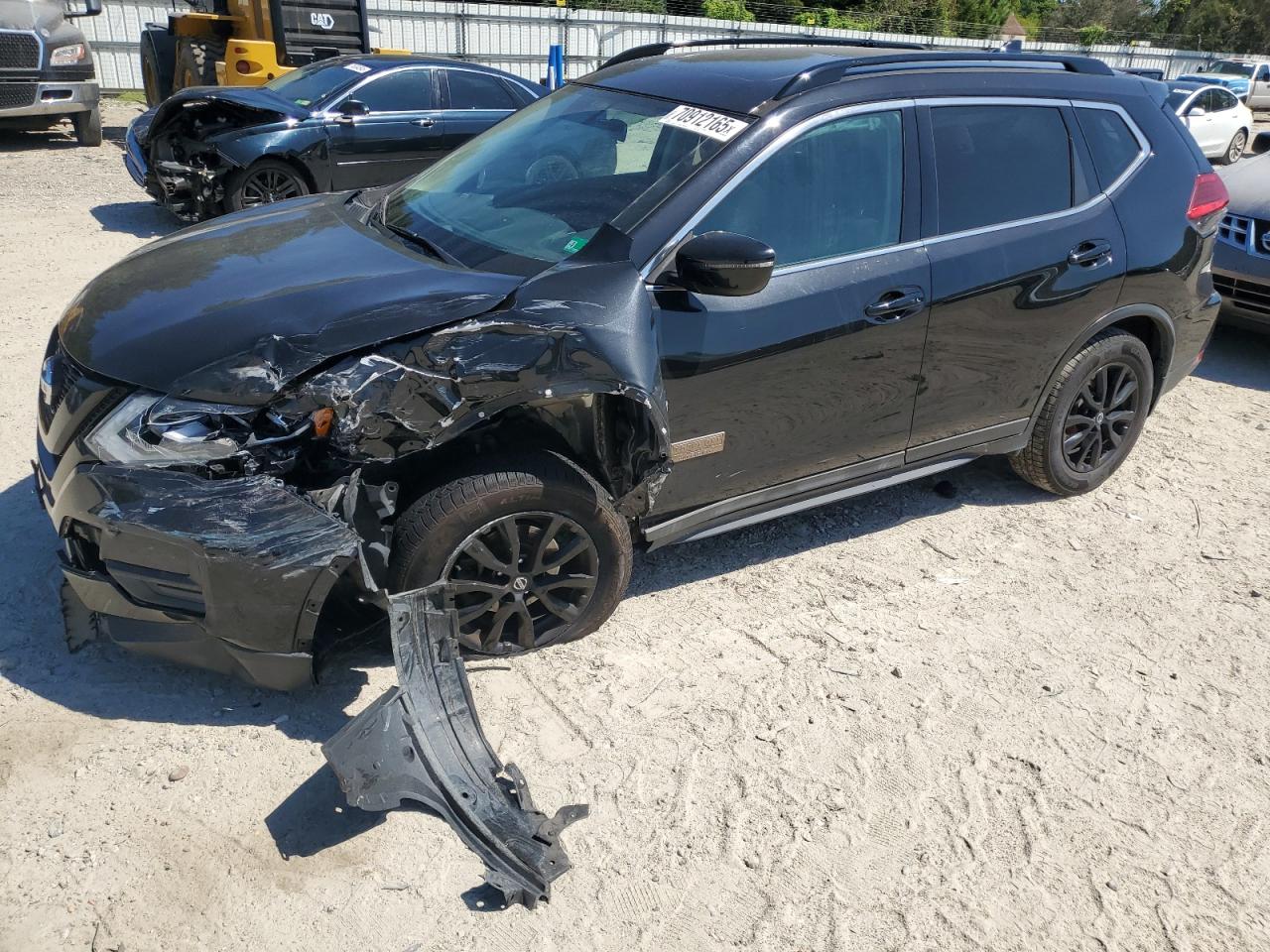 NISSAN ROGUE SV
