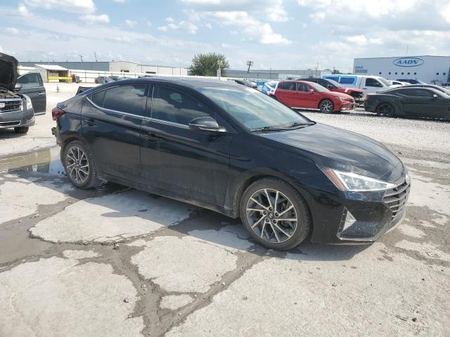 2019 HYUNDAI ELANTRA SE KMHD84LF2KU753215